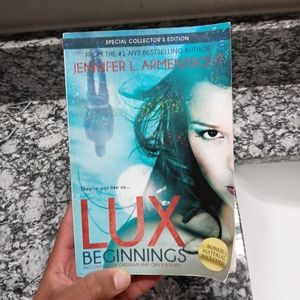 Lux Beginnings: Obsidian & Onyx Novel